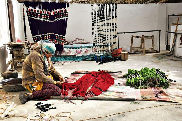 Jaipur: cloth engraving workshop tour with guide