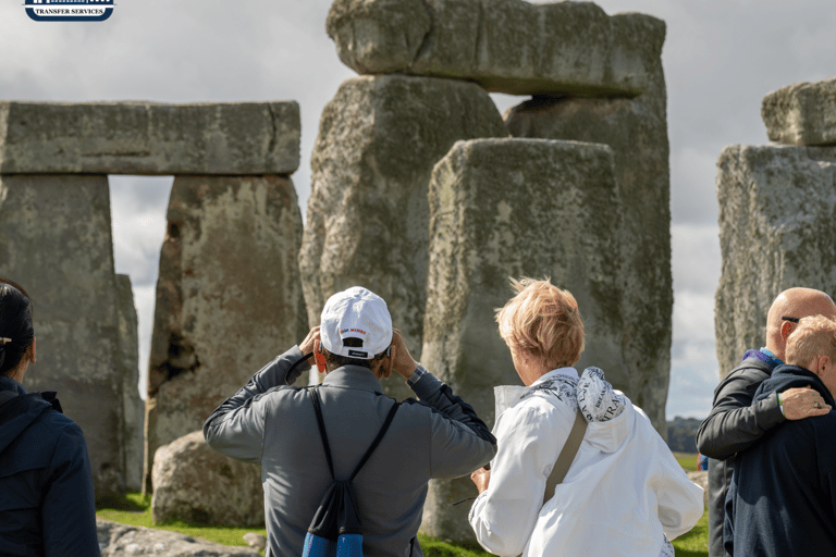 Dagsutflykt från London till Stonehenge och Bath