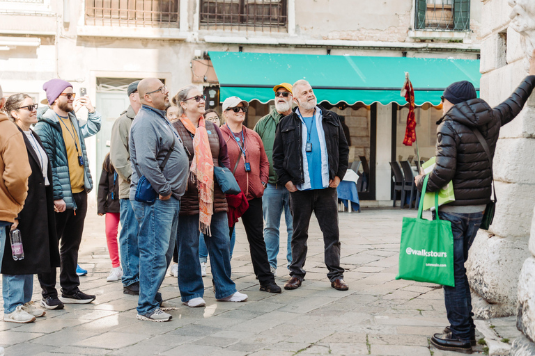 Venice: St. Mark's Basilica, Doge's Palace & Gondola Ride Private: Doge's Palace, Gondola Ride & St. Mark's Basilica