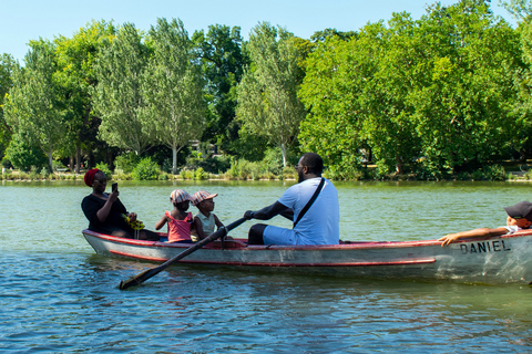 Paris : Visite guidée personnalisée pour les enfants avec un guide privéExcursion familiale d'une journée à Paris