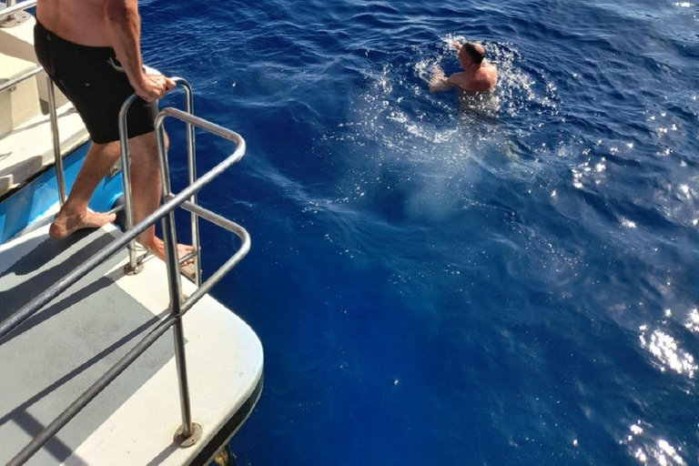 Kefalonia: Island Crossing, Zakynthos Navagio & Blue Caves