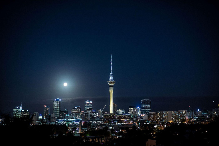 Auckland: Private Sunset Tour