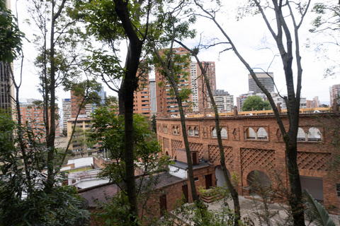 Bogotá: Tour a pie con la abuela por el centro de BogotáBogotá: tour a pie por el centro de Bogotá con una abuela