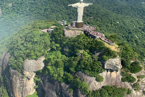 Rio de Janeiro: Volo privato in elicottero sulla città