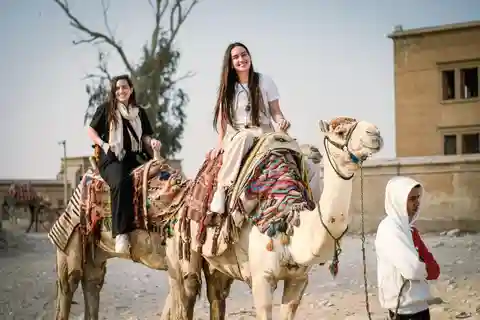Cairo on a Budget: 4-Night Stay & Guided City Highlights