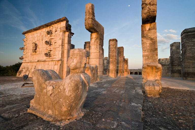 Chichén Itzá con guía privado y transporteTour privado a Chichen Itza desde Cancún