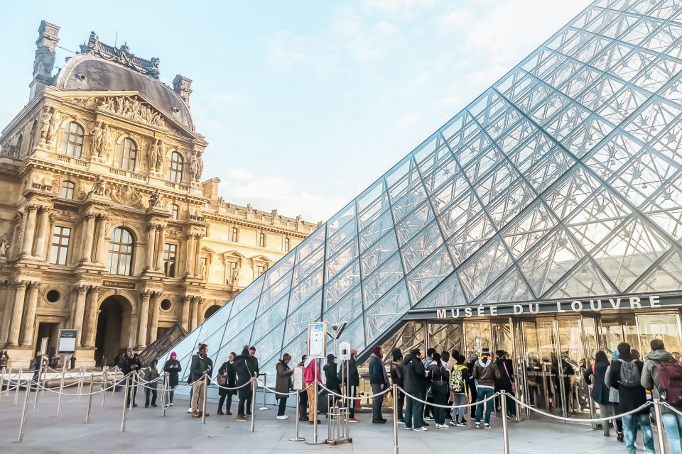 Paris Louvre Museum Timed-Entrance Ticket: Explore Art and History