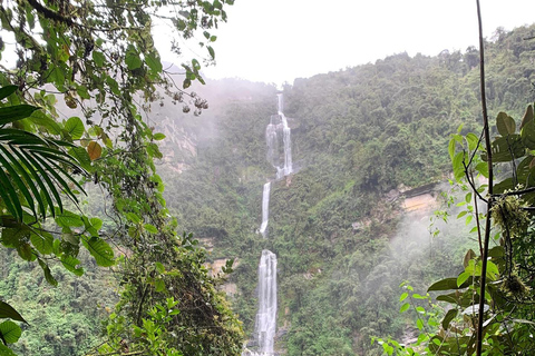 Bogota: Hike to La Chorrera Waterfall, El Chiflón and Guadalupe Hill