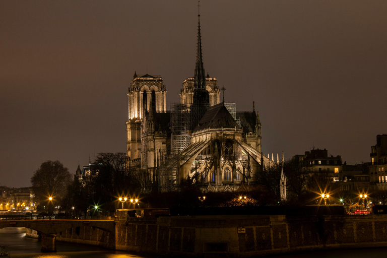 Paris: Notre-Dame Cathedral Guided Tour Notre-Dame Cathedral Guided Tour in English