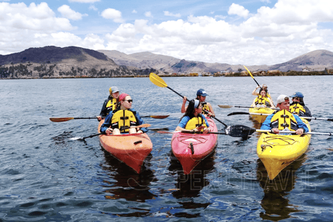 Puno: Sunrise Kayaking to the Uros with a Family Visit Puno: Sunrise Kayak to the Uros with a Visit to a Family