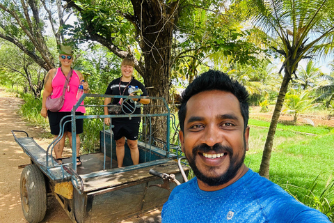 Vanuit Kandy: Sigiriya en Pidurangala Rots Tuk Tuk Safari