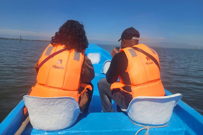 Nairobi: Lake Naivasha & Hell’s Gate National Park Day Trip