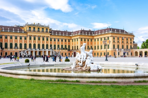 Wenen: Skip-the-Line Schonbrunn Palace & Gardens met gids2,5 uur: Skip-the-line Schönbrunn Paleis & Tuinen