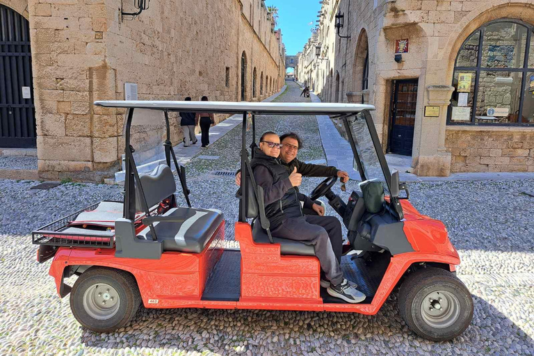 Rhodos: Altstadt Highlights Geführte Tour mit dem Eco-FahrzeugRhodos: Altstadt Highlights Geführte Tour mit Eco-Fahrzeug