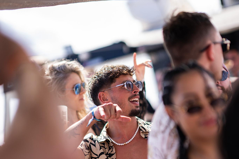 Ibiza: Sunset Boat Party at Ibiza Boat Club with Open Bar Aftersun Ibiza Sunset Boat Party: Early Bird Phase 1