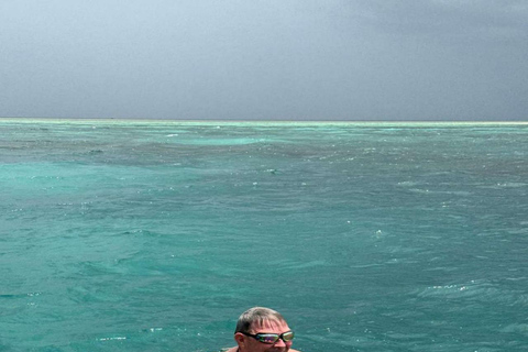 ZANZIBAR : Safari Blue Honeymoon tourExcursion sans prise en charge et retour à l'hôtel