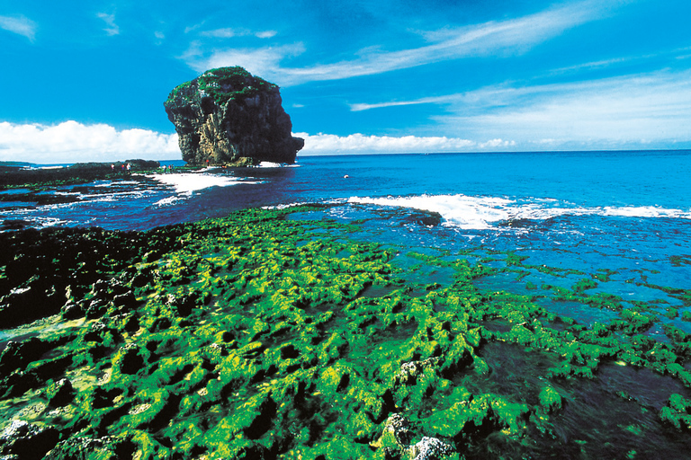 From Taipei: Private 4-Day West & South Taiwan Tour SOLO Traveler