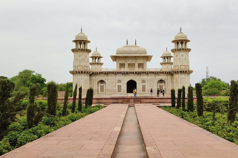 Agra: Tour particular do Taj Mahal e do Forte de Agra em um Tuk TukPacote com tudo incluído