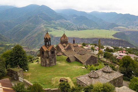 Tbilisi: Armenia Day Trip with Lake Sevan and Yerevan