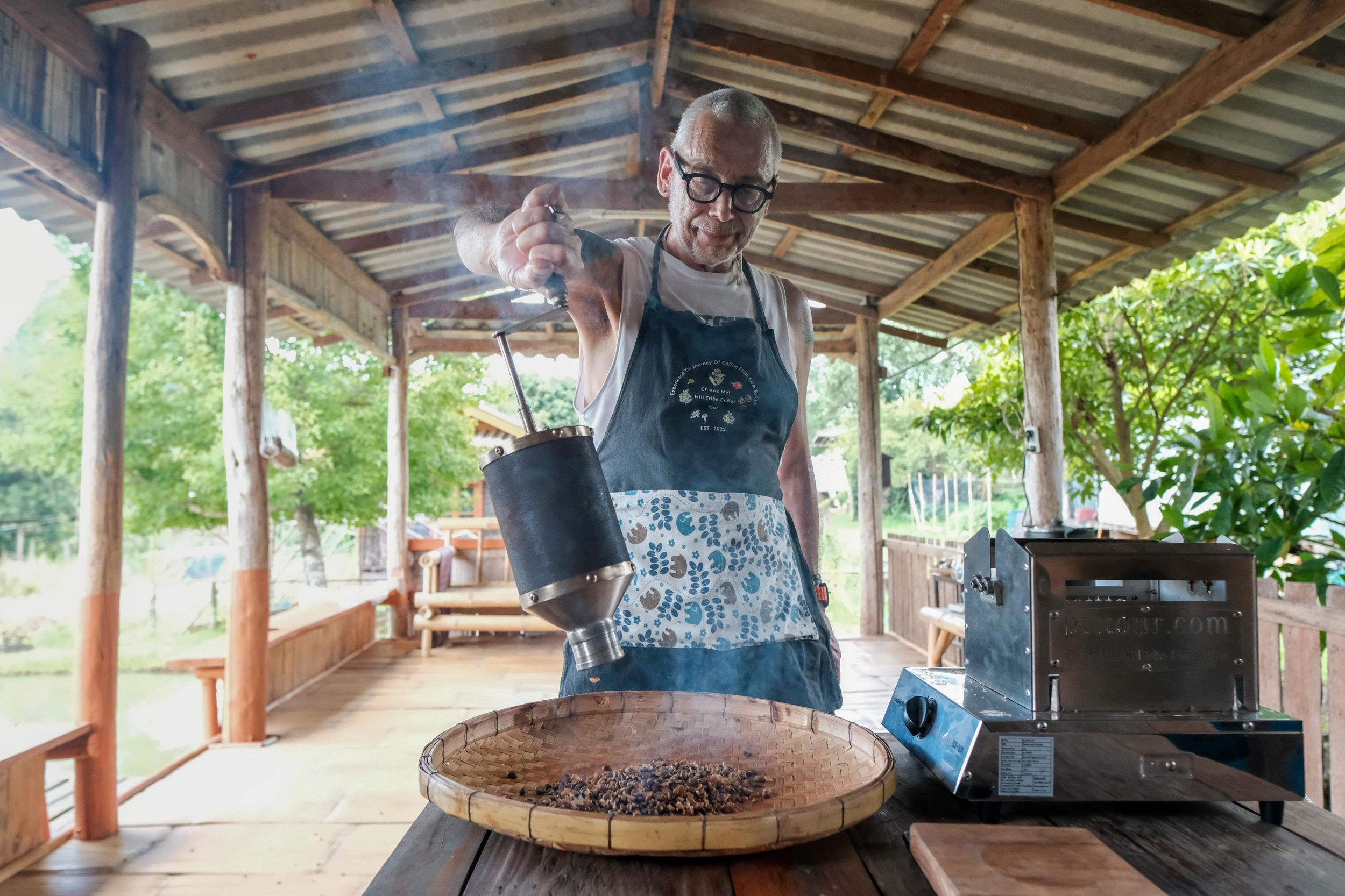 Chiang Mai: Abseits der Touristenpfade: Dschungel-Kaffeefarm, Wanderung, Röstung & Brühung