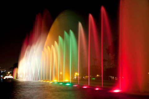 Da Lima: Tour della città + Circuito dell&#039;Acqua Magica | Mezza giornataDa Lima: Tour della città + Circuito dell&#039;acqua magica | Mezza giornata