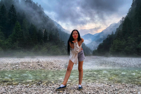 Ljubljana: Lake Bled, Bohinj, and Jasna Day Trip