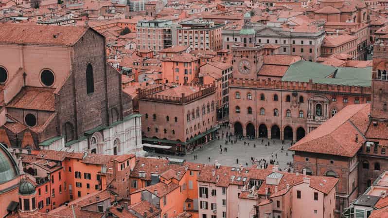 Best of Bologna: Private Walking Tour with a Local