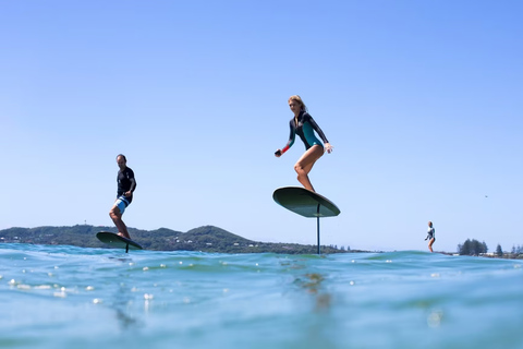 Saint-Tropez : apprenez à surfer avec un eFoilSaint-Tropez : Apprenez à surfer avec un eFoil
