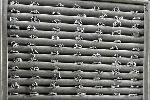 Bali: Aula de joalharia em Seminyak com 7 gramas de prata