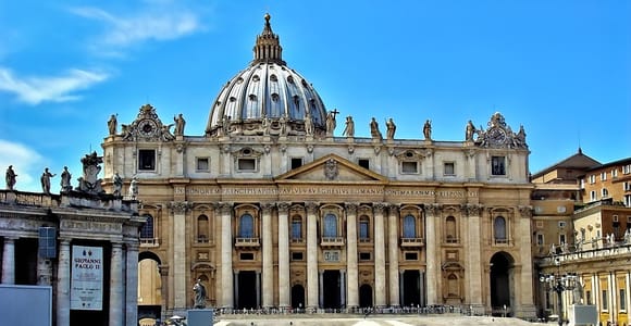 St. Peter’s Basilica Guided Tour + Catacombs & Dome Climb