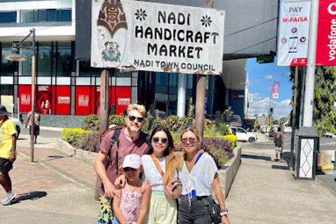 FIDŻI: Historyczna i kulturalna wycieczka po Nadi z kąpielami w gorących źródłach i błotnych basenachOdbiór z InterContinental Fiji/Yatule Resort