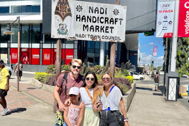 FIDŻI: Historyczna i kulturalna wycieczka po Nadi z kąpielami w gorących źródłach i błotnych basenachOdbiór z InterContinental Fiji/Yatule Resort