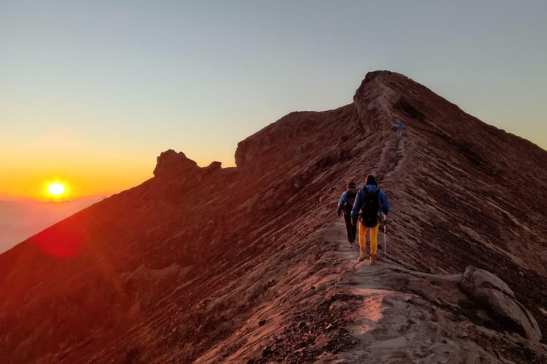 Bali: Mount Agung Sunrise Trekking Tour with Hotel Pickup