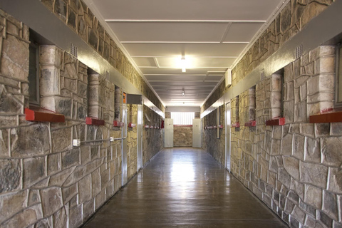 Cape Town: Robben Island Tour with Reserved Tickets