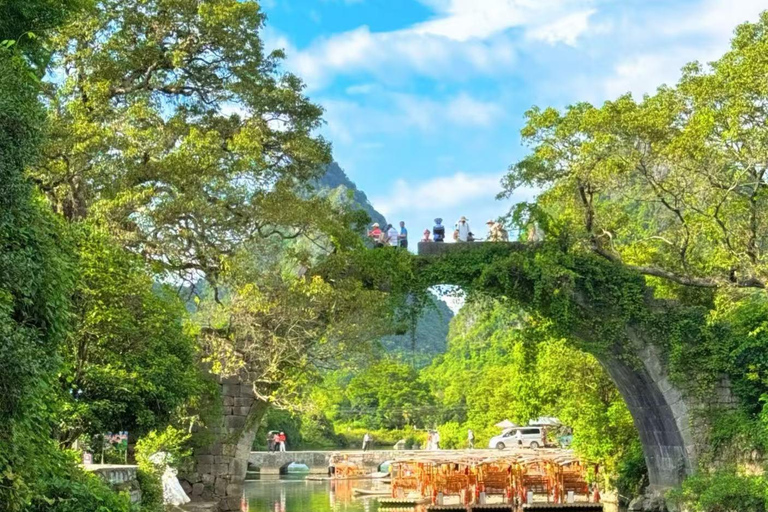 Guilin/Yangshuo: Yulong River Bamboo Raft Panorama Day Tour From Yangshuo