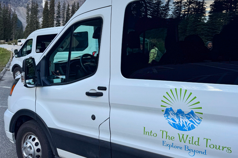 From Banff: Moraine Lake & Lake Louise Tour Moraine Lake Extended Tour