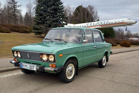 Chișinău: Private Soviet City Tour by Vintage Lada