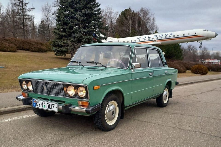 Chișinău: Private Soviet City Tour by Vintage Lada