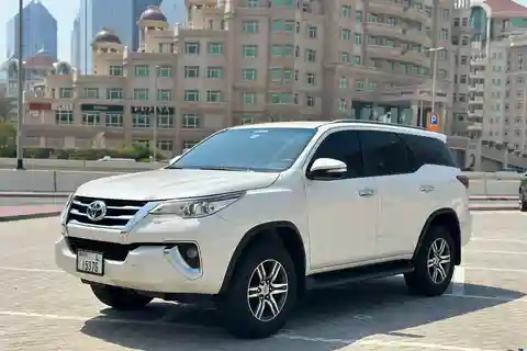 Dubai flygplats: Privat 1-vägs ankomst- eller avgångstransfer
