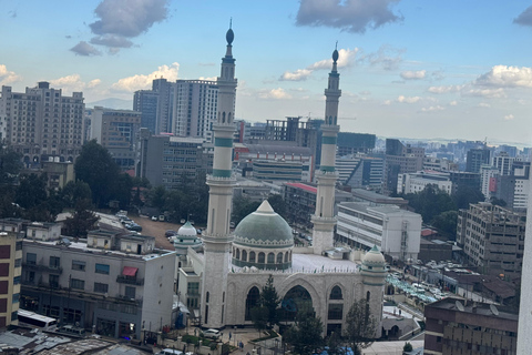 Addis Ababa: Muslim-Friendly Private Tour with Halal Food