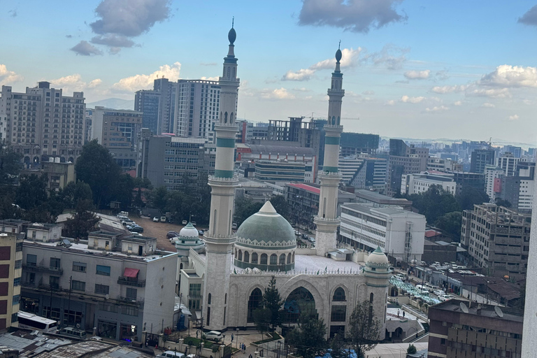 Addis Ababa: Muslim-Friendly Private Tour with Halal Food