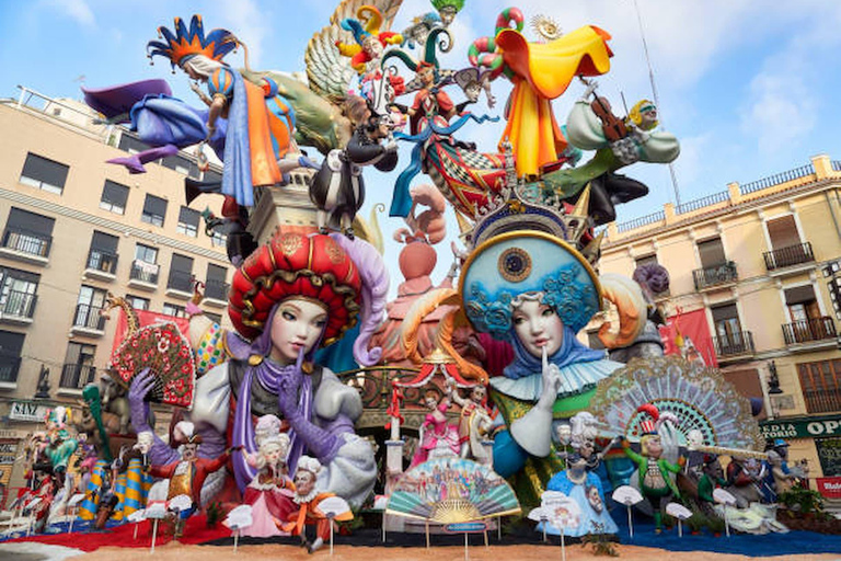 From Murcia & Alicante: Excursion to Las Fallas in Valencia DEPARTURE FROM ALICANTE