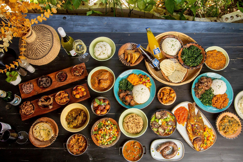 Victoria Falls: Boma Dinner & Drum Show with Transfers