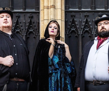 Shadows of York: Ghost Walk and Horrible History.