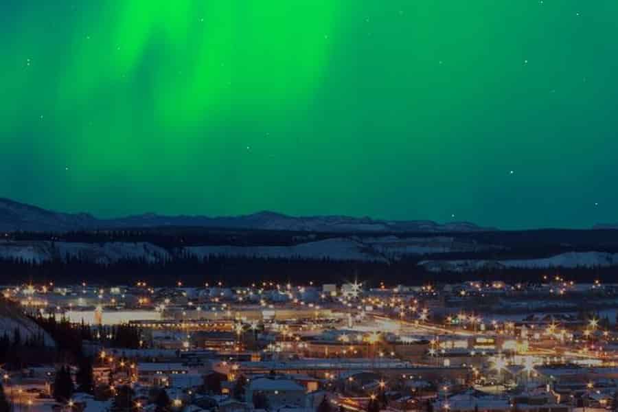 Von Whitehorse: 4-tägige Tour zur Aurora-Beobachtung mit Unterkunft. Foto: GetYourGuide Von Whitehorse: 4-tägige Tour zur Aurora-Beobachtung mit Unterkunft. Foto: GetYourGuide