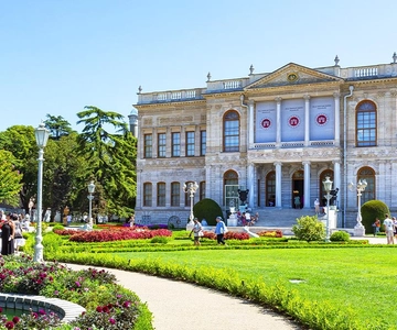 Dolmabahçe Sarayı ve Harem Hızlı Giriş ve Sesli Rehber
