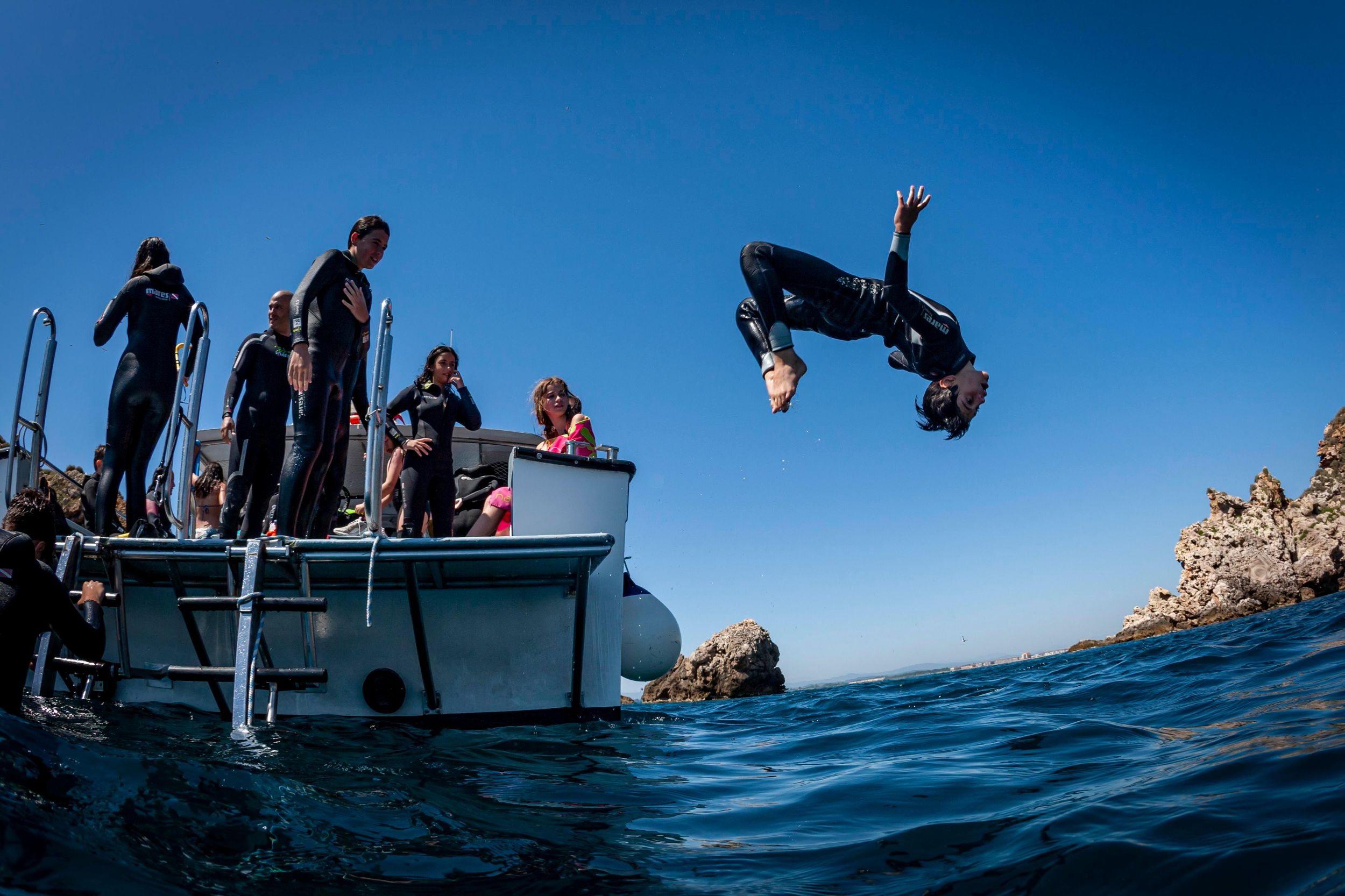 Estartit: Bootsfahrt um die Insel Medes und Schwimmen an der Küste