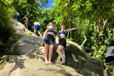 Chiang Mai: Sticky Waterfall naturskön slinga osedd sjö &amp;tempelGruppresa med mötesplats