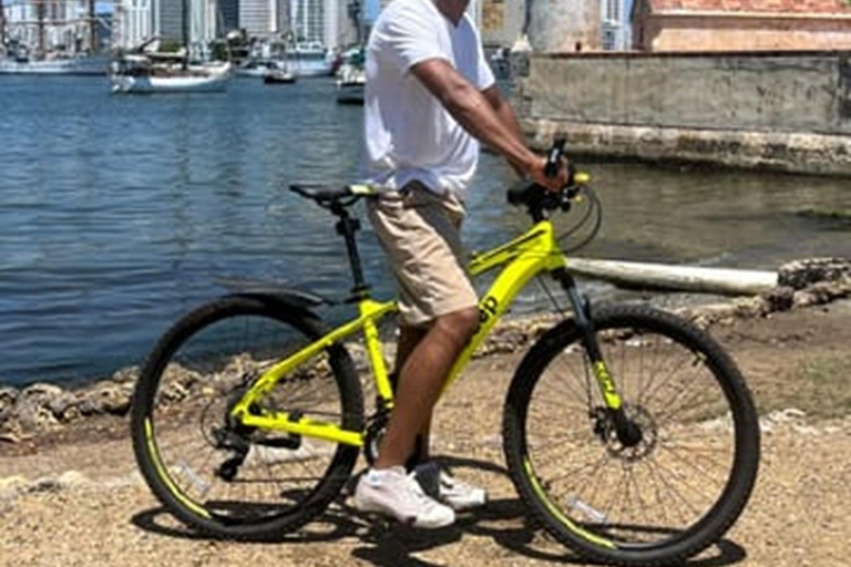 Cartagena: Bike rental 1 hour to 24 hours old cityCartagena: Bike rental by hour and days in the Old City