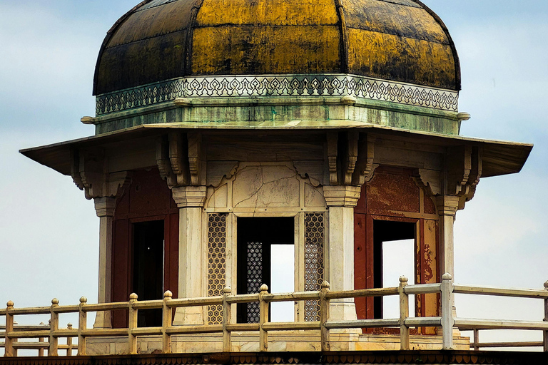 From Delhi: Sunrise Taj Mahal & Agra Fort Day Trip by AC Car Tour Guide Services Only